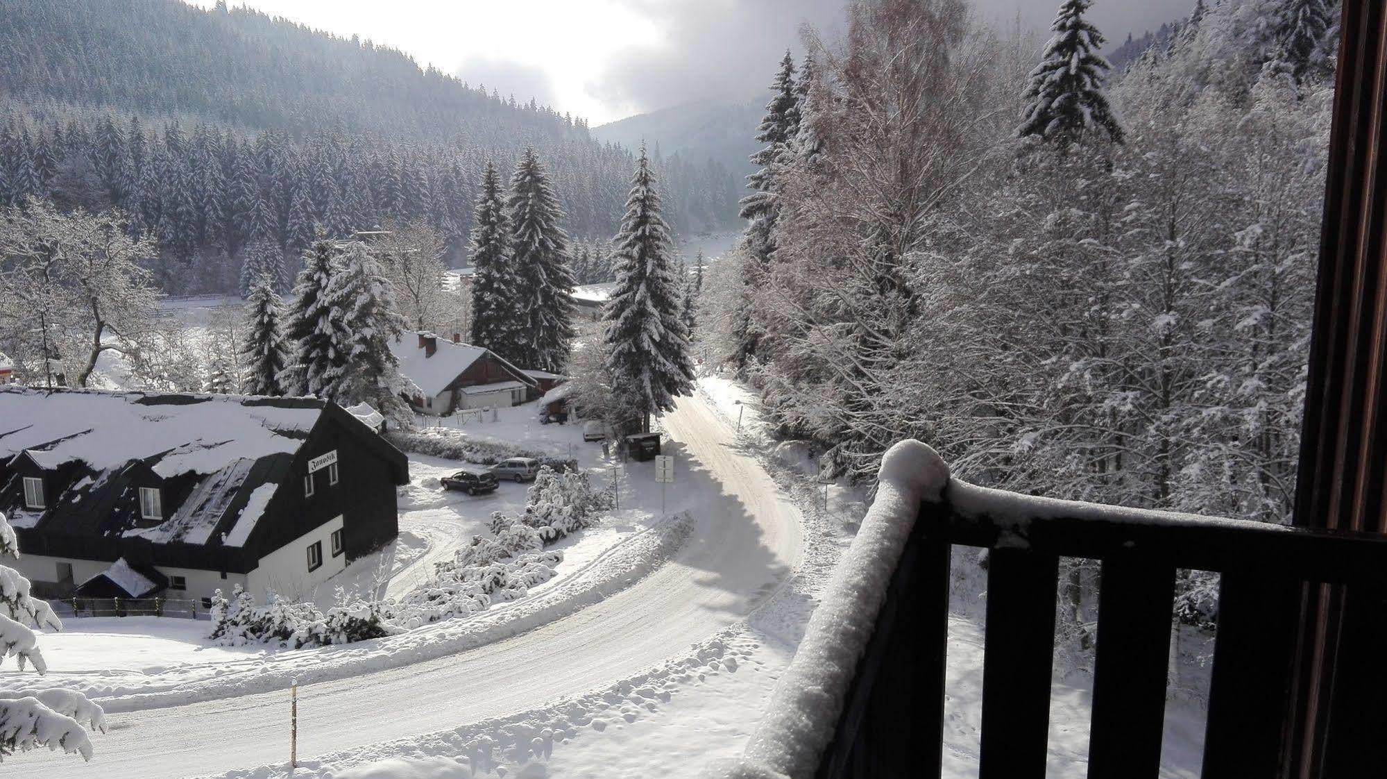 Pension Boruvka Spindleruv Mlyn Exterior photo